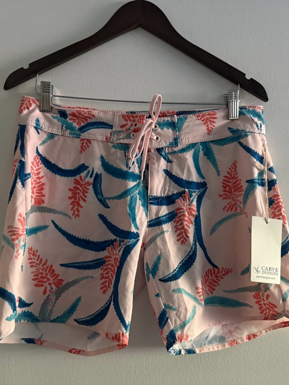 Carve designs noosa shorts women size 6 New with tags